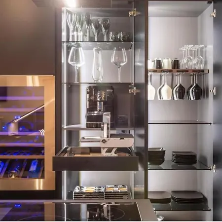 アパート N18 Luxury Boutique With A Private Pool & Spa ミラノ