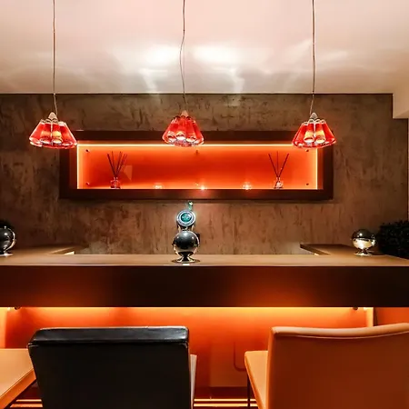 N18 Luxury Boutique With A Private Pool & Spa * Μιλάνο